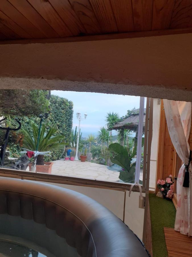 Coeurs de Pirates en Hiver SPA SAUNA TERRASSES ABRITEES JARDIN Vélos B&B Cavalaire-sur-Mer Extérieur photo